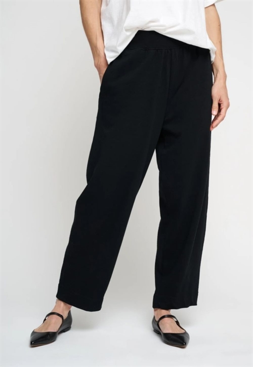 MOSHI MOSHI MIND BUDDHA SWEATPANTS BLACK